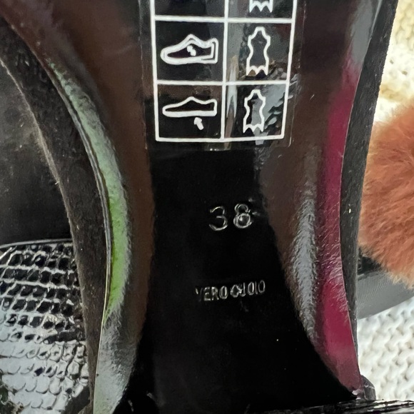 ALEXANDER WANG Abby suede and fur sandals - Picture 7 of 8